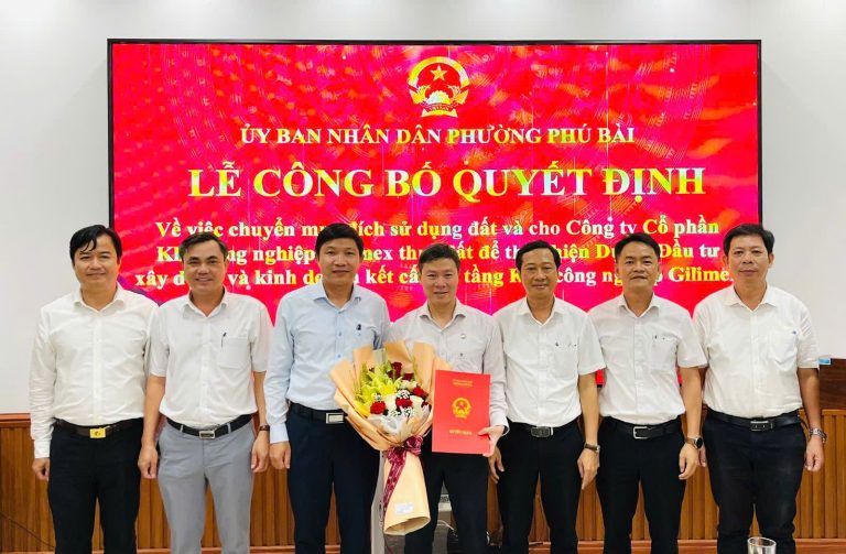 Read more about the article Gilimex Industrial Park Corporation was granted the Decision on Land Use Conversion by Phu Bai Ward People’s Committee