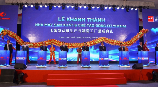 Kim Long Motor Hue Joint Stock Company holds the inauguration ceremony of its Yuchai engine manufacturing plant and rolls out the first Yuchai engine, Hue City, December 5, 2025 - Photo: VGP