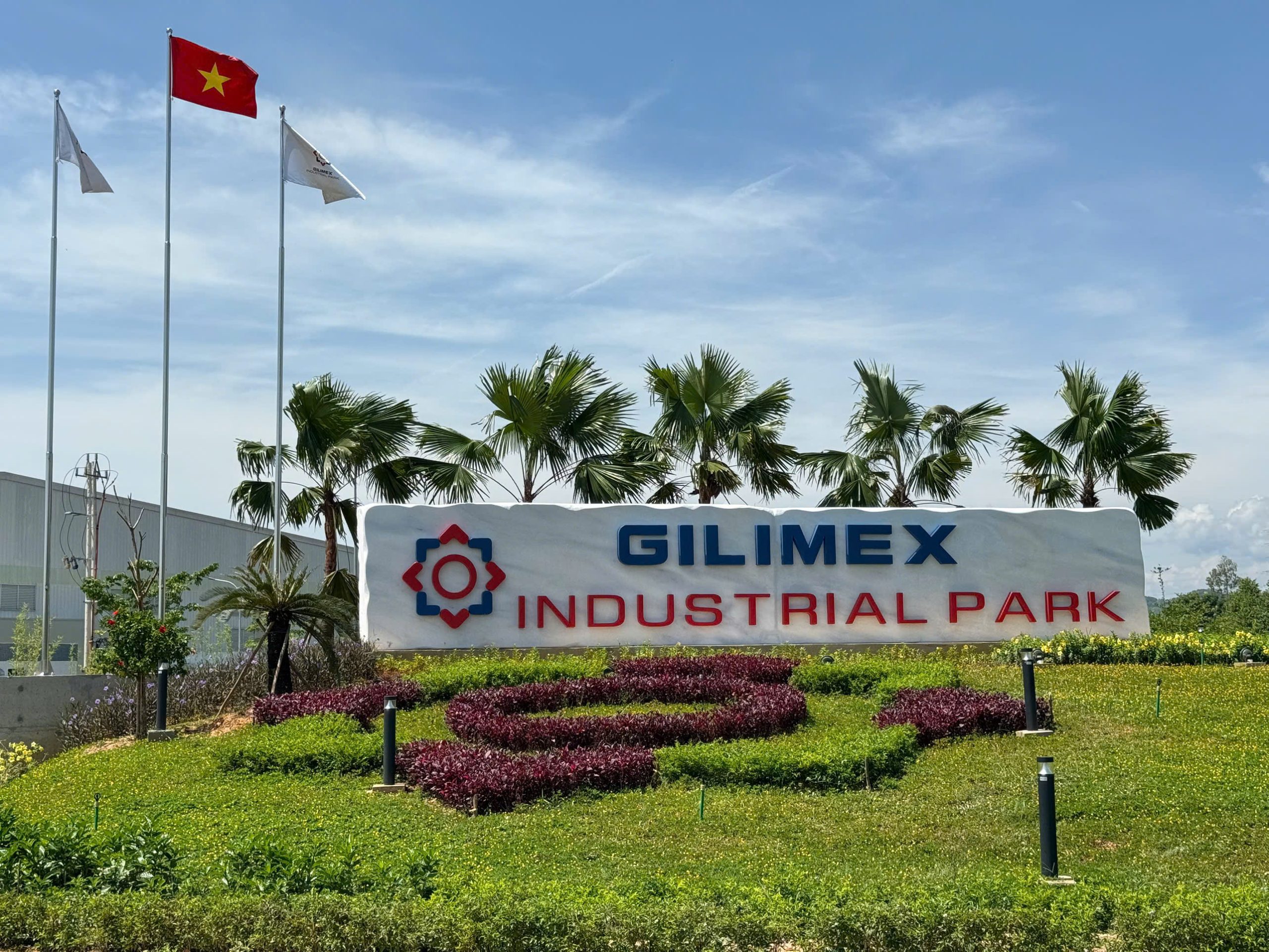 Hạ tầng Khu công nghiệp Gilimex Huế đang là điểm đến của nhiều doanh nghiệp lớn