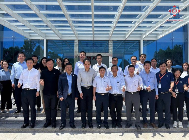 Read more about the article Gilimex Industrial Park Welcomes Chinese Ambassador and Business Delegation to Explore Investment Opportunities in Hue