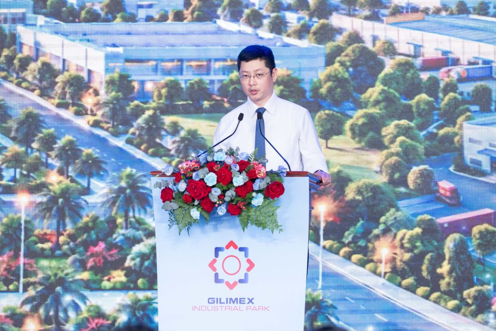 Đồng chí Trần Huy Phương, Phó Bí thư tỉnh ủy tỉnh Bắc Ninh phát biểu tại Lễ khởi công Khu công nghiệp Thuận Thành III - Phân Khu C